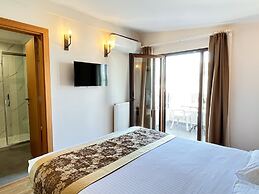 Aren Suites