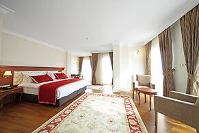 Aren Suites