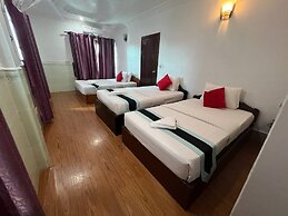 Central Night Hotel