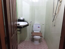 Central Night Hotel
