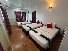 Central Night Hotel