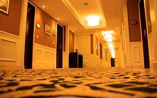 The Pllazio Hotel