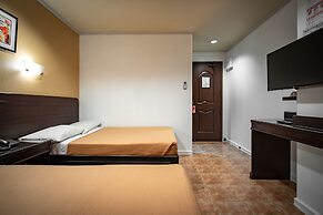 Paladin Hotel