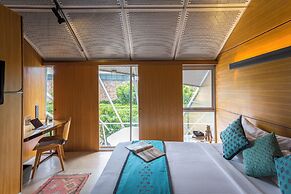 Mana Hotel