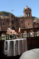 Katari Plaza Cusco El Virrey