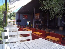 Manuela Hotel