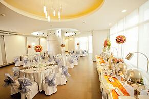 The Exchange Regency Residence Hotel
