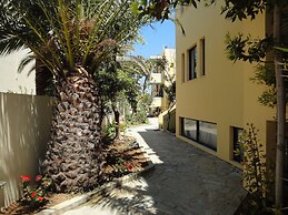 Minerva Beach