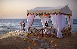 Concorde Moreen Beach Resort & Spa