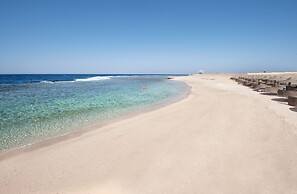 Concorde Moreen Beach Resort & Spa