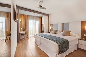 Hotel Riu Festival