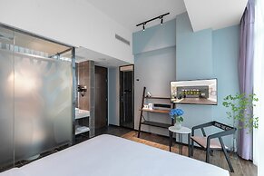 Spring Time Hotel