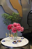 Spring Time Hotel