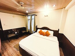 Hotel Kapil