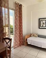 Manine Apartments