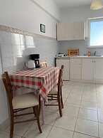 Manine Apartments