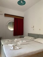 Manine Apartments