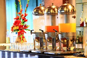 Honey Resort
