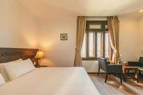 Chu Hotel