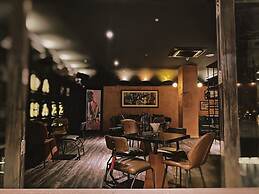 Chu Hotel