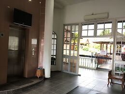Landcons Hotel