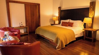 Poas Volcano Lodge