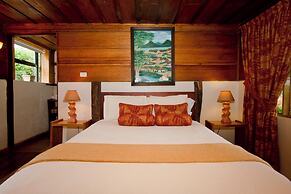 Poas Volcano Lodge
