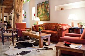 Poas Volcano Lodge