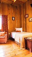 Poas Volcano Lodge