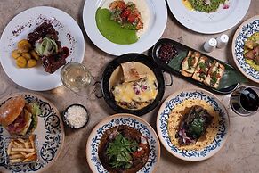 Hotel Chico Parque 93 By OxoHotel
