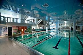 Royal Grand Hotel (Truskavets)