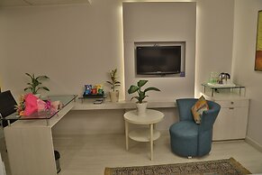 Sarovar Portico Naraina Delhi