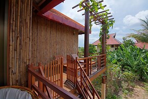Palm Village Resort & Spa