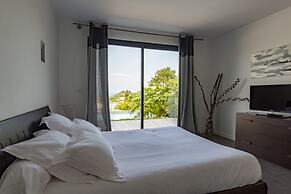 Lafitenia Resort