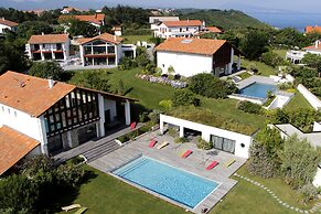 Lafitenia Resort