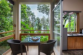 Ambong Rainforest Retreat