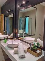 Ambong Rainforest Retreat