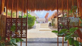 Palms Cove Resort