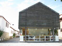 A. Montesinho