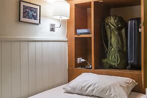 Suneta Hostel Khaosan