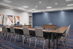 Hampton Inn & Suites Williston