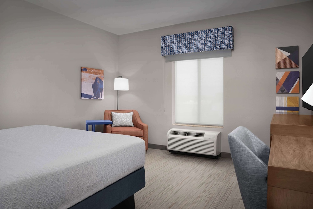 Hampton Inn & Suites Williston