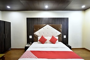 Shining Star Resort