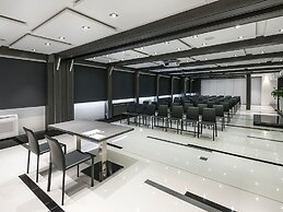 Vanilla Aparthotel
