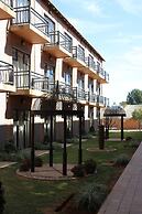 Bains Lodge