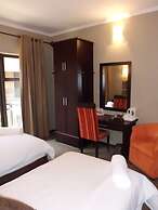 Bains Lodge
