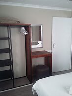 Bains Lodge