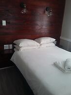 Bains Lodge