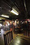 Bains Lodge