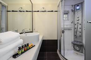 Aeolis Boutique Hotel